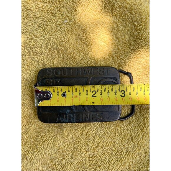 Vintage SouthWest Airlines Belt Buckle - Picture 3 of 4